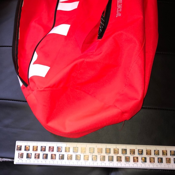 PINK Victoria’s Secret coral gym/duffel bag ✨ - Picture 10 of 11